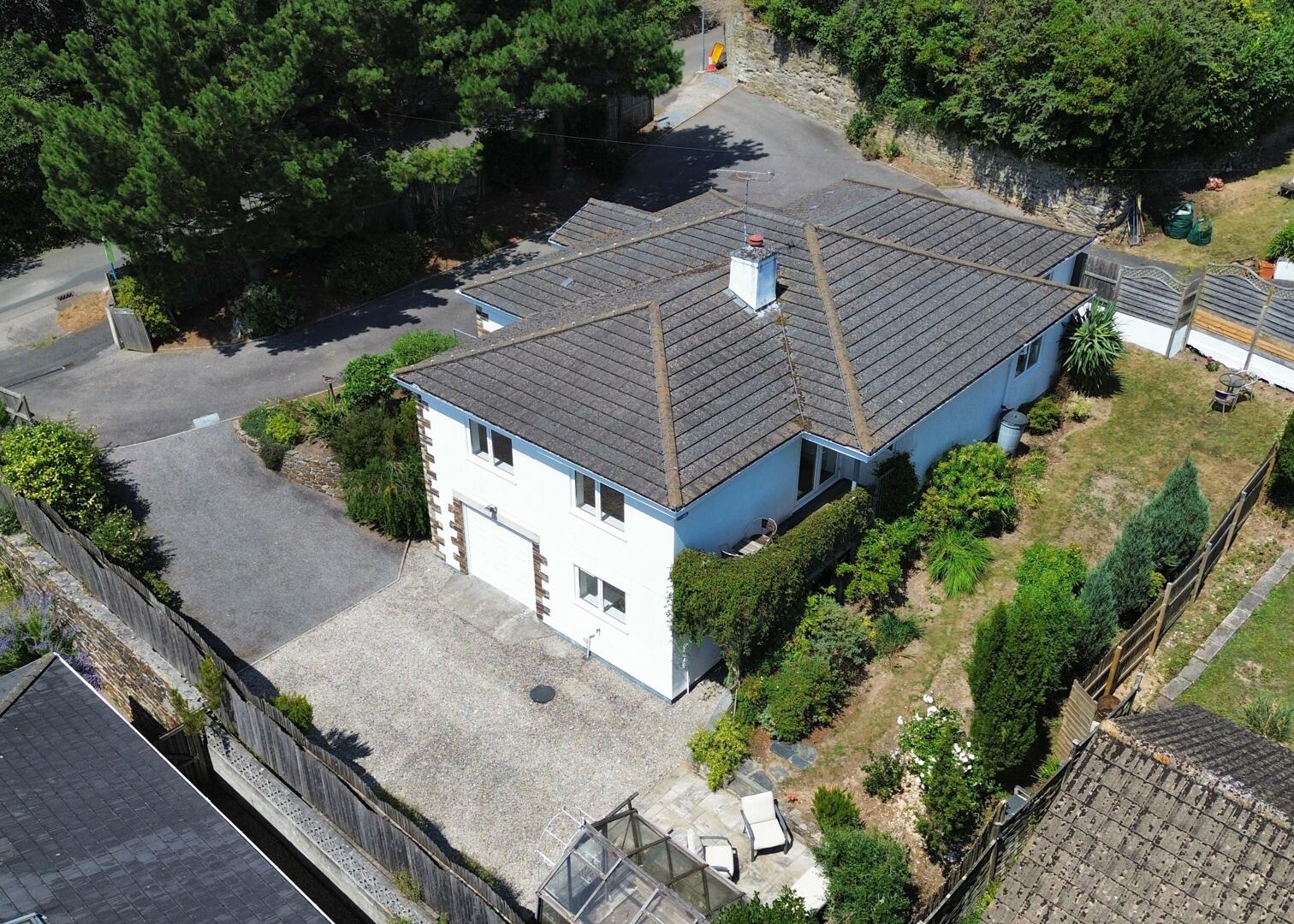 4 bed property in Comprigney Hill, Truro